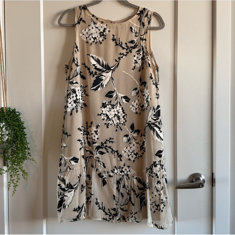 Floral Sleeveless Dress - Black and Neutral